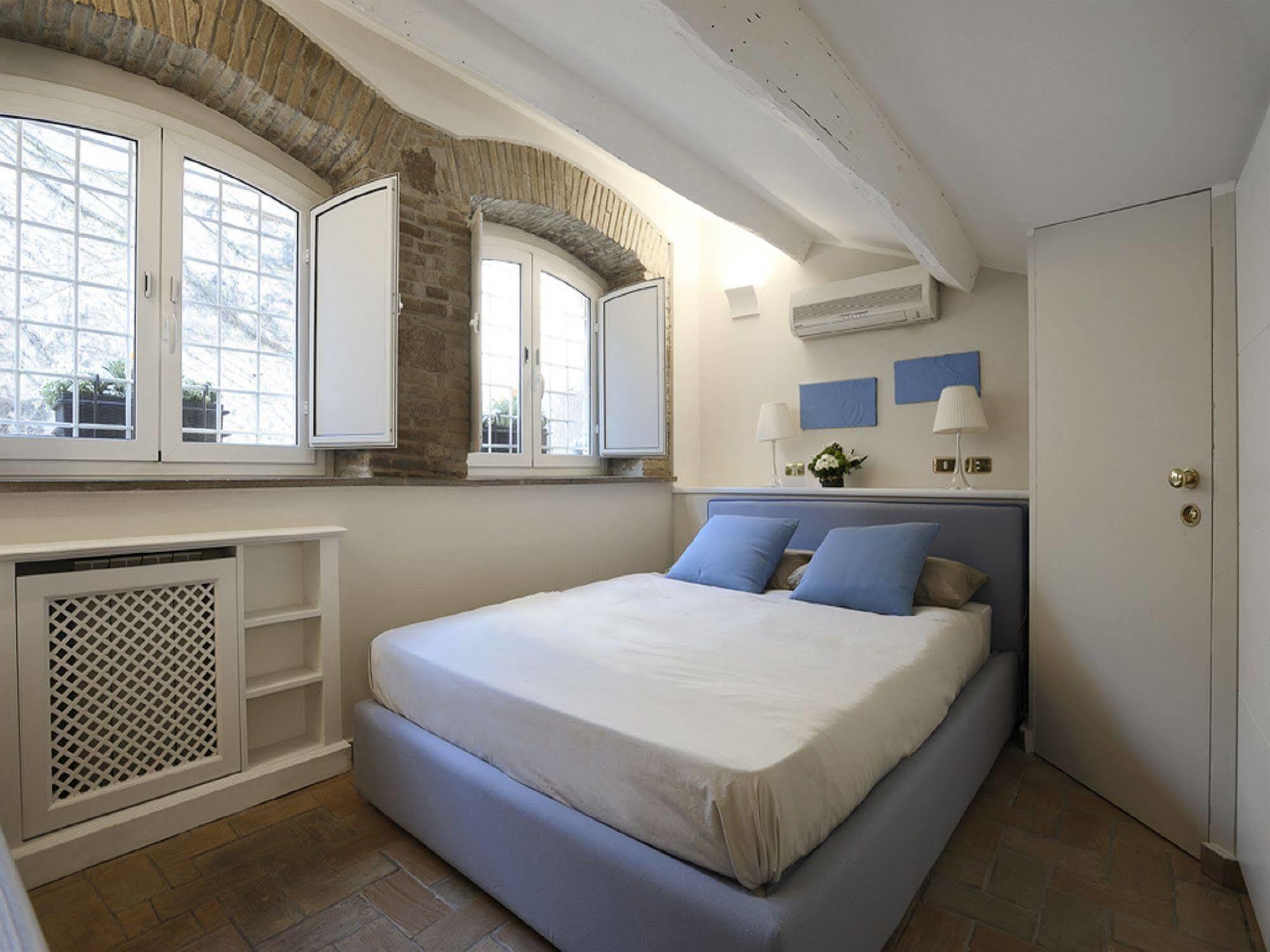 Antiche Residenze Romane Navona Exterior photo